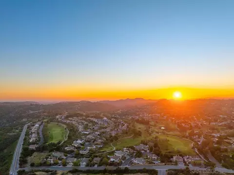 View/Area - 10664 Carla Ct, Escondido, CA 92026 photo 6 of 7