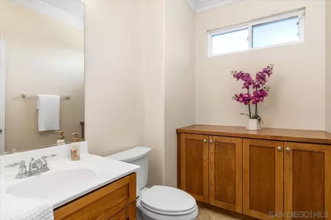 Bath - 10664 Carla Ct, Escondido, CA 92026 photo 4 of 4