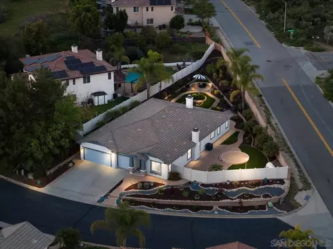 10664 Carla Ct, Escondido, CA 92026
