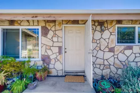 Exterior - 13409 Utopia Rd, Poway, CA 92064 photo 4 of 12