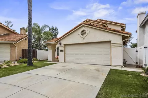 Exterior - 282 Royal Glen Dr, Fallbrook, CA 92028 photo 3 of 6
