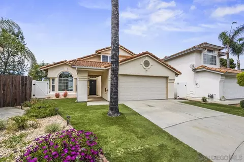 Exterior - 282 Royal Glen Dr, Fallbrook, CA 92028 photo 2 of 6