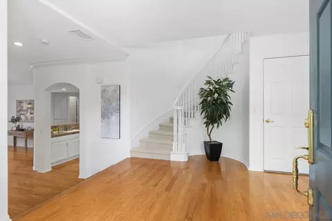 Entry Way - 2538 Navarra Dr #B, Carlsbad, CA 92009 photo 1 of 1