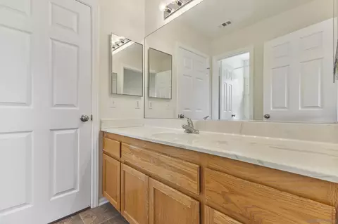 Bath - 22734 Tombill Rd, Ramona, CA 92065 photo 5 of 5