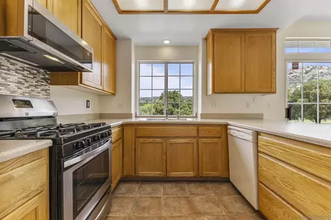 Kitchen - 22734 Tombill Rd, Ramona, CA 92065 photo 2 of 3
