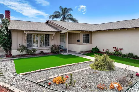 Exterior - 4065 Altura Dr, Oceanside, CA 92056 photo 6 of 15