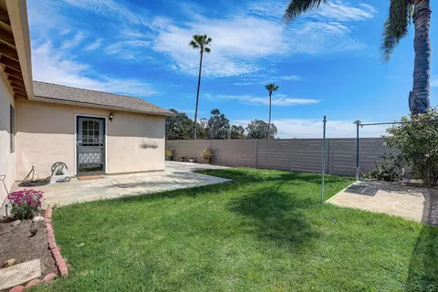 Exterior - 4065 Altura Dr, Oceanside, CA 92056 photo 9 of 15