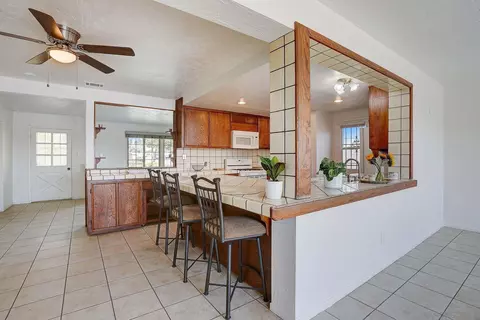 Kitchen - 4065 Altura Dr, Oceanside, CA 92056 photo 2 of 11