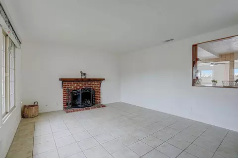 Living - 4065 Altura Dr, Oceanside, CA 92056 photo 3 of 8