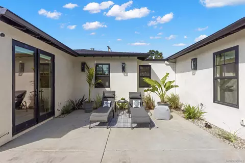 Exterior - 5828 Cactus Way, La Jolla, CA 92037 photo 3 of 12