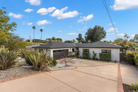 Exterior - 5828 Cactus Way, La Jolla, CA 92037 photo 2 of 12