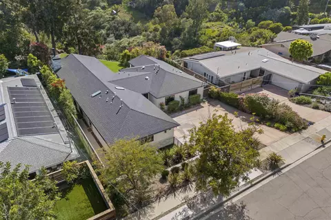 Exterior - 5828 Cactus Way, La Jolla, CA 92037 photo 12 of 12