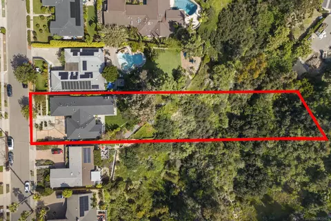 View/Area - 5828 Cactus Way, La Jolla, CA 92037 photo 11 of 11