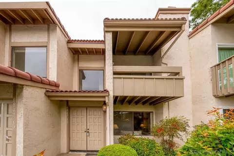 6847 Caminito Mundo #13, San Diego, CA 92119