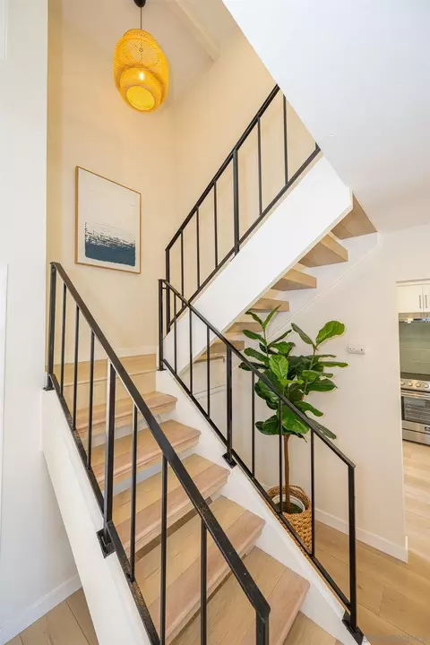 Entry Way - 282 Cottage Grove Ln, Encinitas, CA 92024 photo 2 of 2