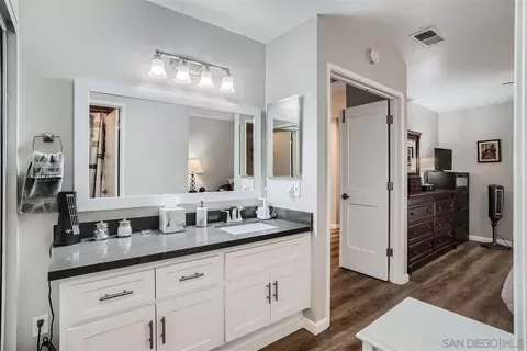 Bath - 1471 Swift Ln #72, El Cajon, CA 92020 photo 1 of 3