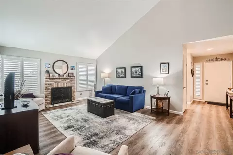 Living - 1471 Swift Ln #72, El Cajon, CA 92020 photo 4 of 4