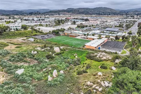 View/Area - 1471 Swift Ln #72, El Cajon, CA 92020 photo 6 of 7