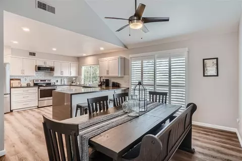 Dining - 1471 Swift Ln #72, El Cajon, CA 92020 photo 1 of 1
