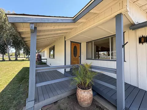 1226 Hanson Ln, Ramona, CA 92065