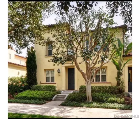 80 Vintage, Irvine, CA 92620