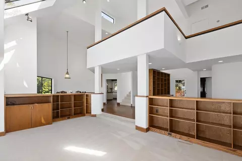 Entry Way - 1888 Puente Dr, La Jolla, CA 92037 photo 1 of 2