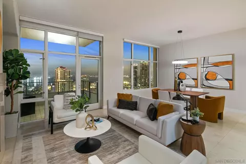 550 Front St #2304, San Diego, CA 92101