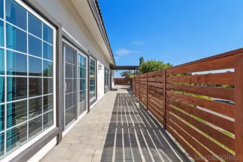 Exterior - 228 Dewitt Ct, El Cajon, CA 92020 photo 5 of 9