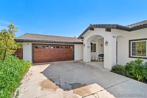 228 Dewitt Ct, El Cajon, CA 92020