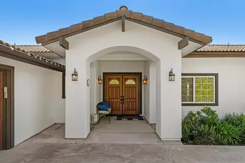 Entry Way - 228 Dewitt Ct, El Cajon, CA 92020 photo 1 of 2