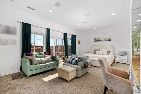 Living - 228 Dewitt Ct, El Cajon, CA 92020 photo 5 of 7
