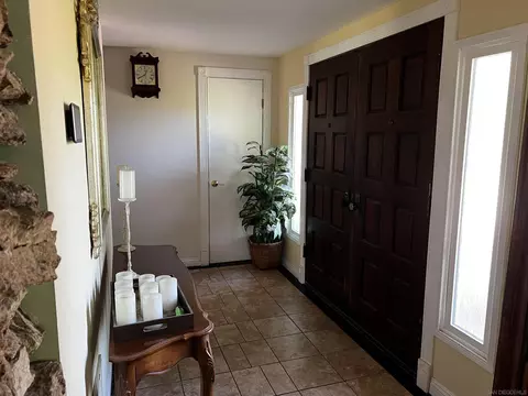 Entry Way - 445 La Cresta Rd, El Cajon, CA 92021 photo 2 of 2