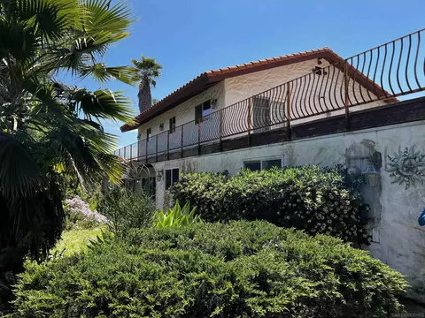 View/Area - 445 La Cresta Rd, El Cajon, CA 92021 photo 3 of 3