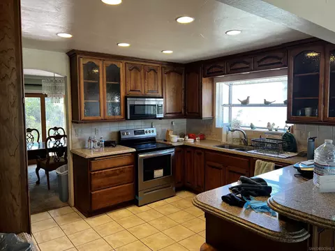 Kitchen - 445 La Cresta Rd, El Cajon, CA 92021 photo 1 of 3