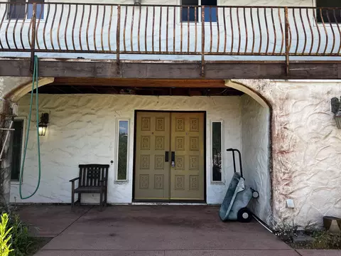 Exterior - 445 La Cresta Rd, El Cajon, CA 92021 photo 1 of 5