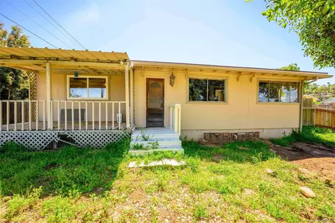 Exterior - 12315 Rockcrest Rd, Lakeside, CA 92040 photo 8 of 9