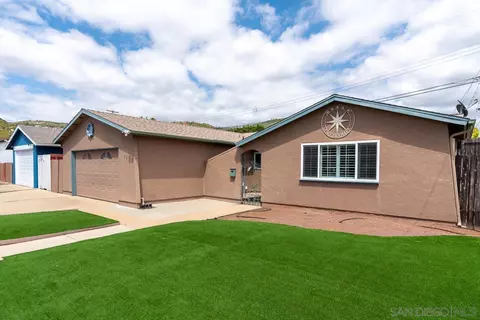 1737 Plumeria Dr, El Cajon, CA 92021