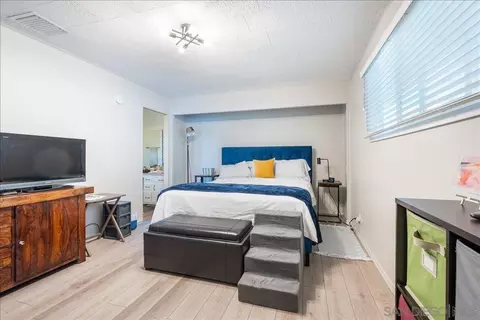 Bedroom - 90 Blue Sky Ln, Oceanside, CA 92056 photo 2 of 4