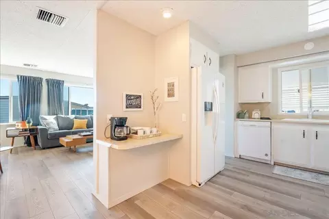 Bath - 90 Blue Sky Ln, Oceanside, CA 92056 photo 1 of 4