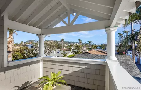 Exterior - 219 27th St, Del Mar, CA 92014 photo 7 of 10