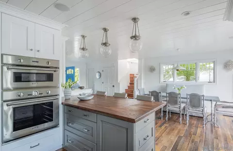 Kitchen - 219 27th St, Del Mar, CA 92014 photo 7 of 7