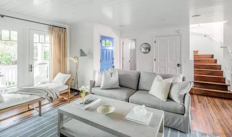 Living - 219 27th St, Del Mar, CA 92014 photo 4 of 5