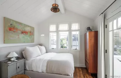Bedroom - 219 27th St, Del Mar, CA 92014 photo 3 of 4