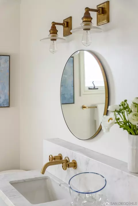 Bath - 219 27th St, Del Mar, CA 92014 photo 5 of 9