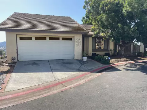 2037 Fiesta Gln, Escondido, CA 92027