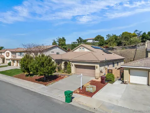 View/Area - 35664 Bryce Rd, Winchester, CA 92596 photo 1 of 5