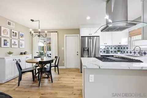Kitchen - 10132 Timberlane, Santee, CA 92071 photo 2 of 3