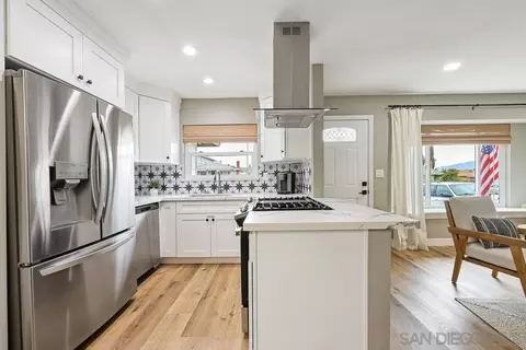 Kitchen - 10132 Timberlane, Santee, CA 92071 photo 1 of 3