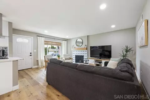 Living - 10132 Timberlane, Santee, CA 92071 photo 4 of 4