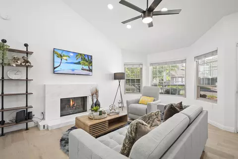Living - 1410 Westwood Pl, Oceanside, CA 92056 photo 1 of 4